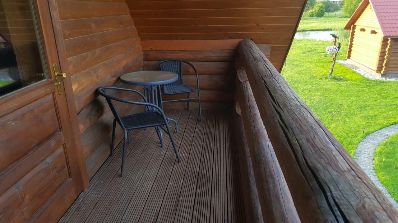 Lindiki Hotel Salaspils Exterior foto