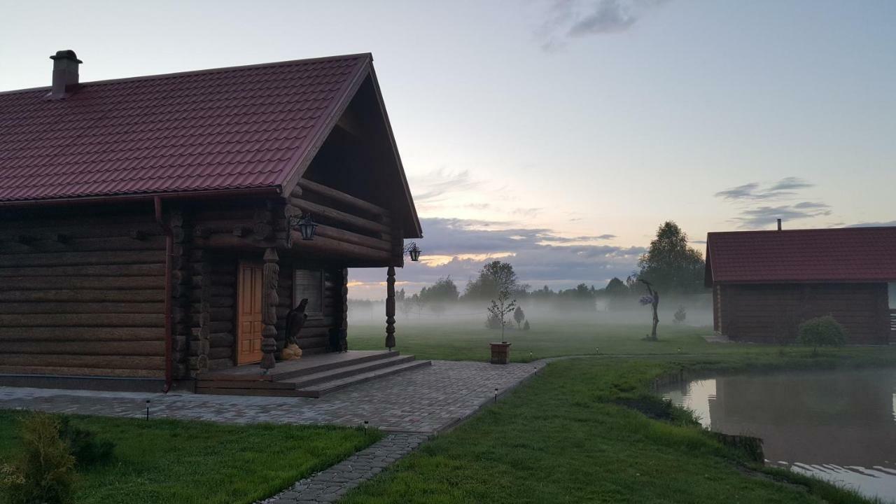 Lindiki Hotel Salaspils Exterior foto
